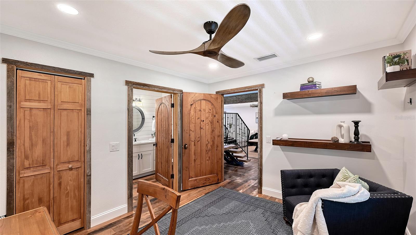 Image 26 of 93 For 6521 219th Street E