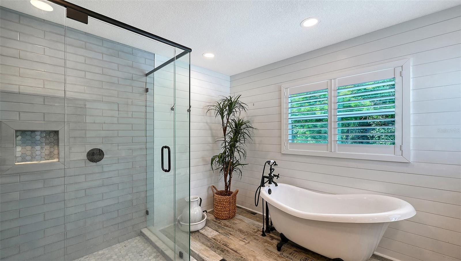 Image 45 of 93 For 6521 219th Street E