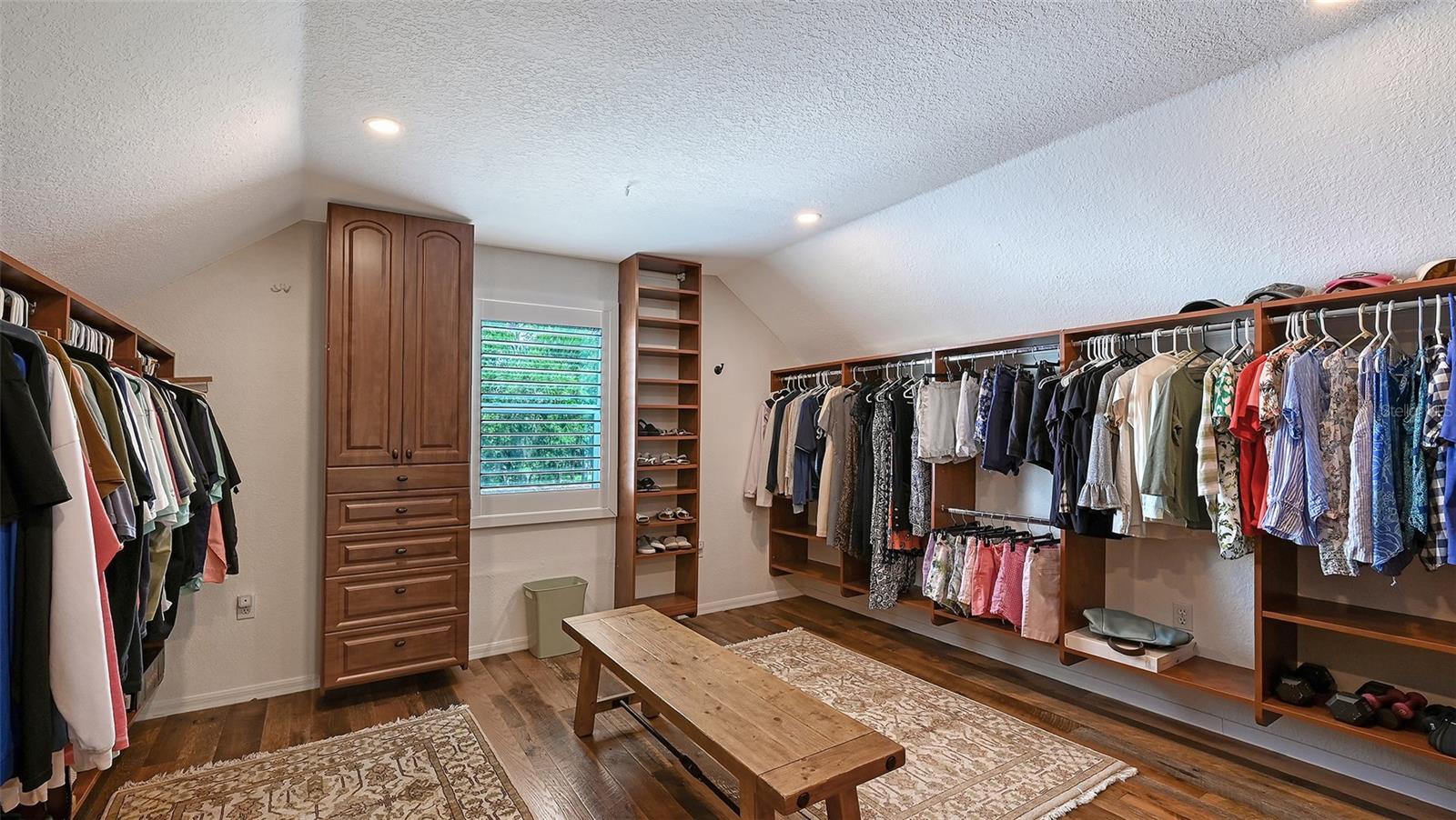 Image 49 of 93 For 6521 219th Street E