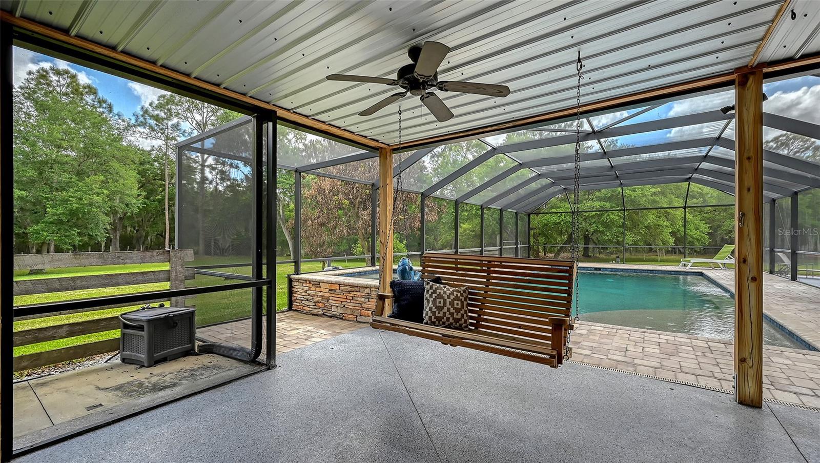 Image 63 of 93 For 6521 219th Street E