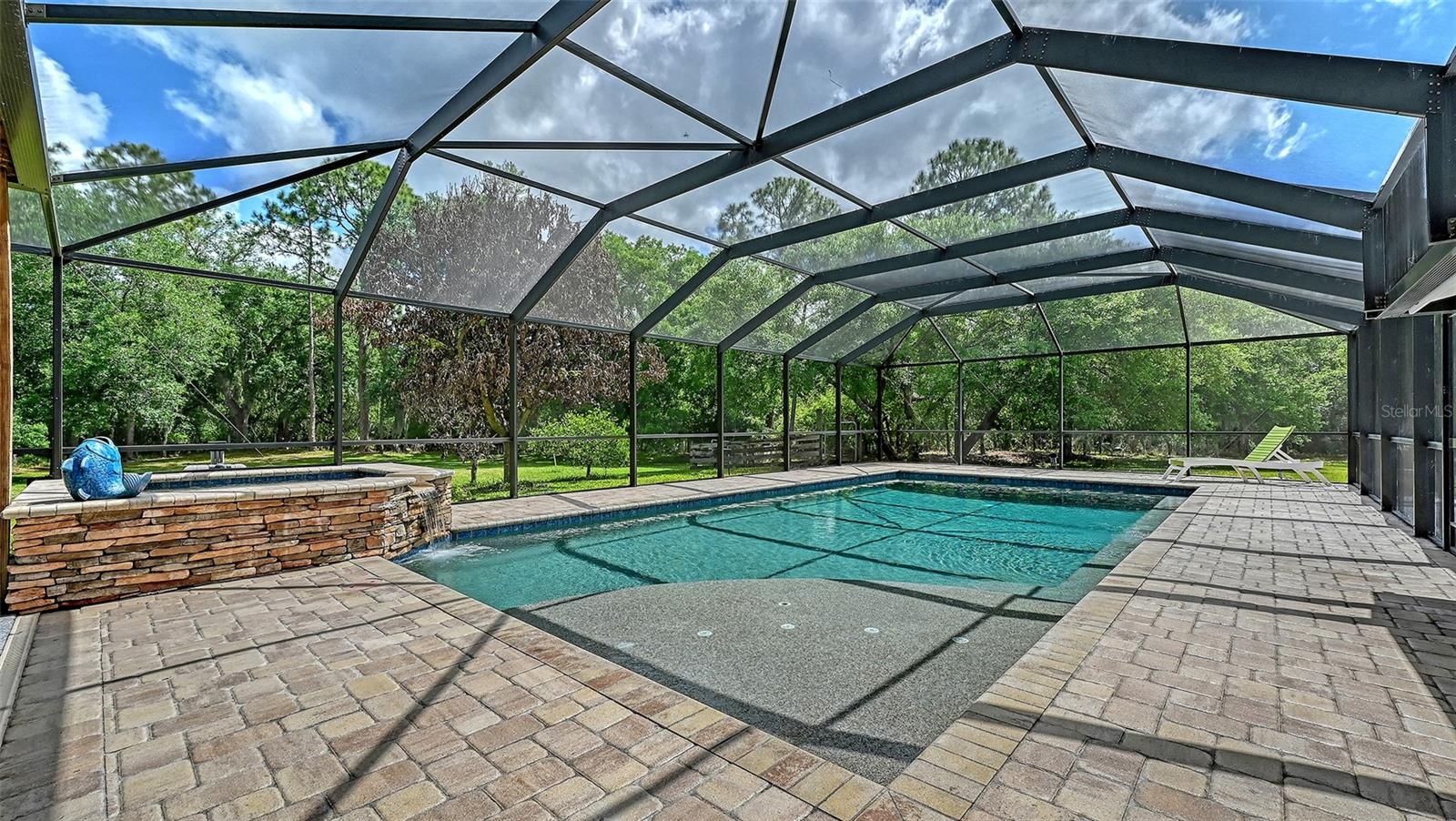 Image 64 of 93 For 6521 219th Street E