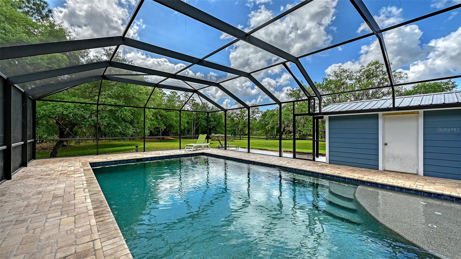 Image 69 of 93 For 6521 219th Street E