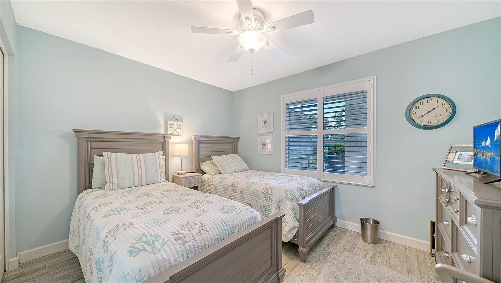 Image 20 of 49 For 9320 Clubside Circle 2106