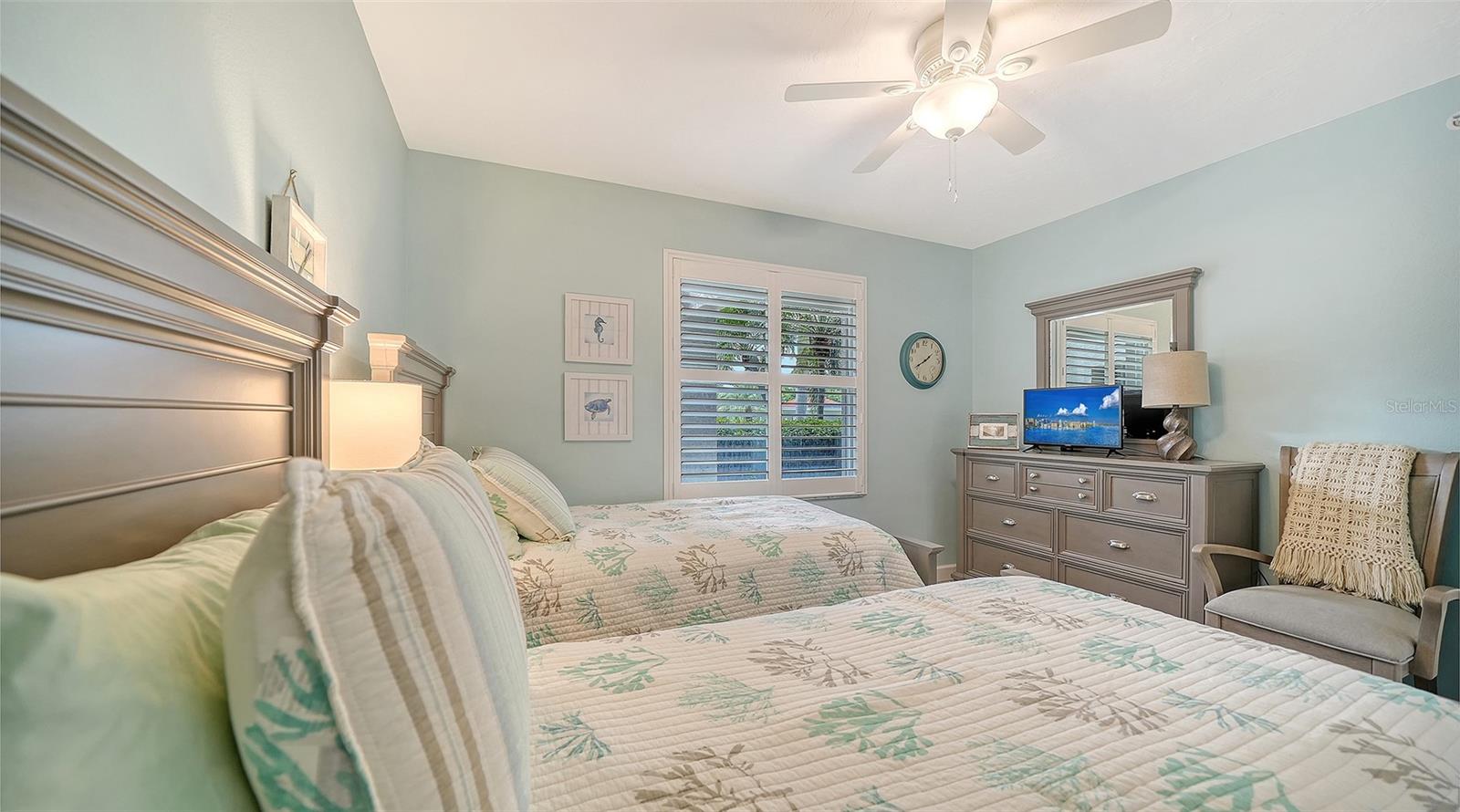 Image 21 of 49 For 9320 Clubside Circle 2106