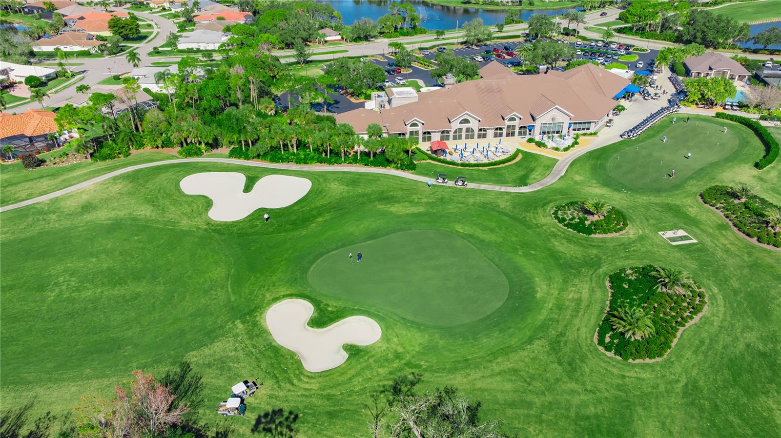 Image 34 of 49 For 9320 Clubside Circle 2106