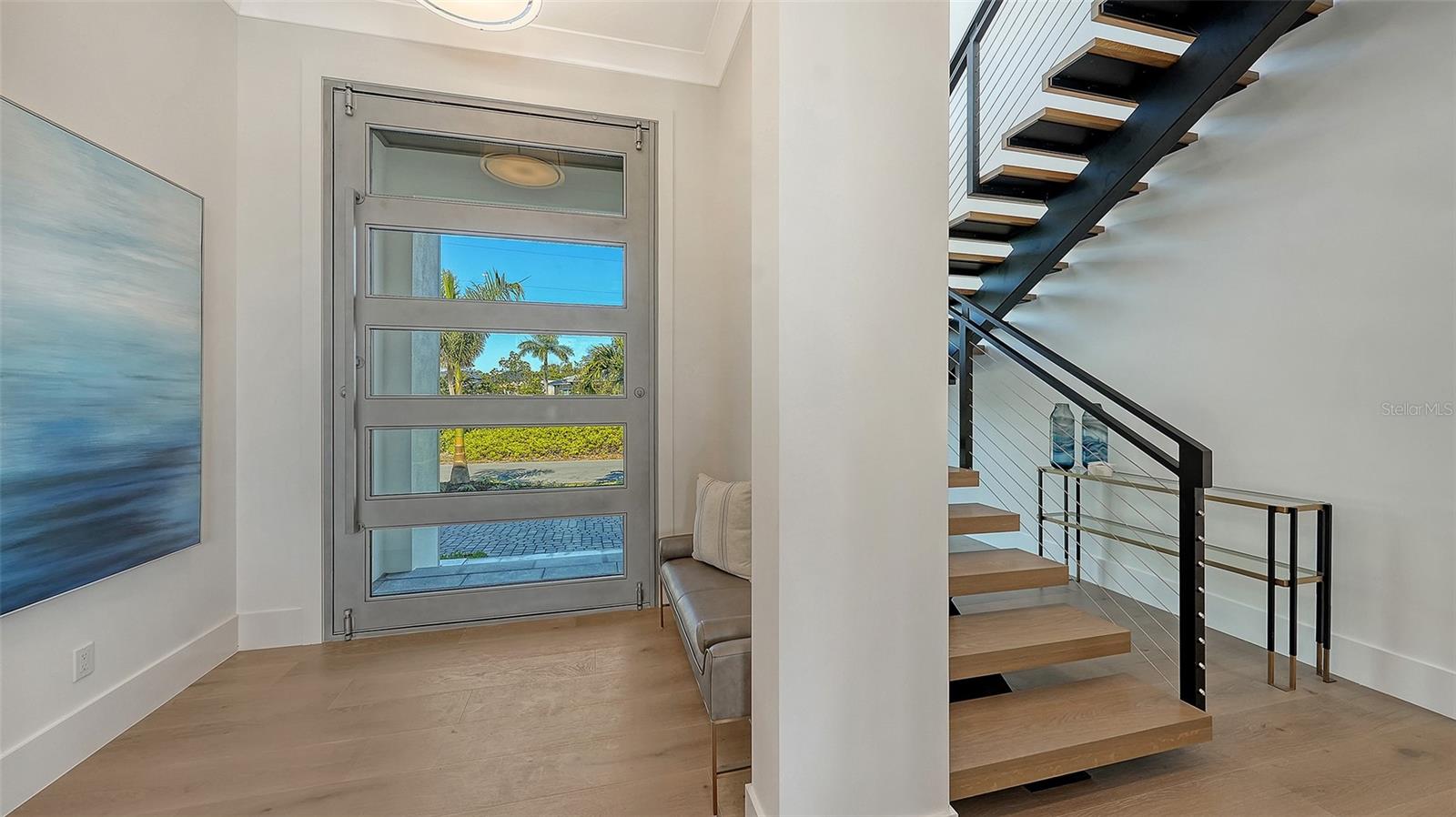 Image 22 of 92 For 558 Venice Lane