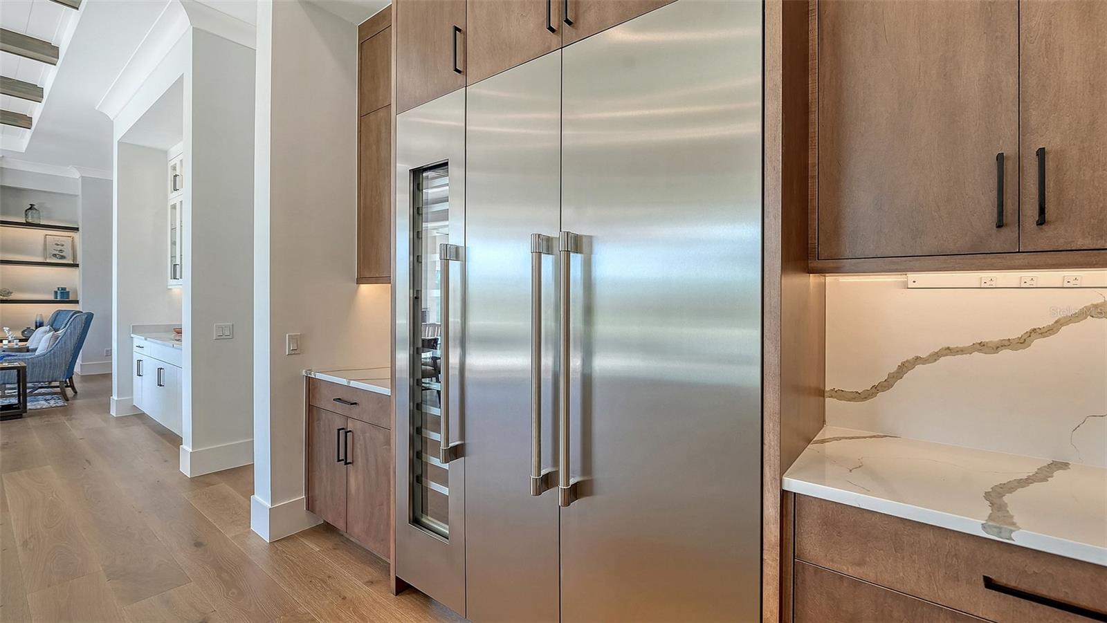 Image 34 of 92 For 558 Venice Lane