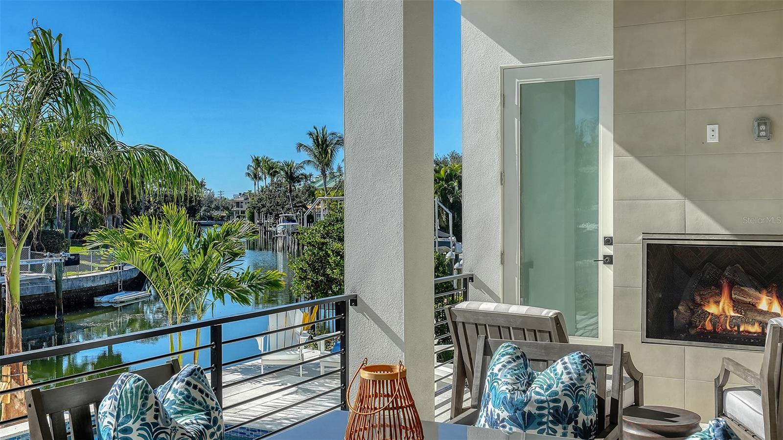 Image 63 of 92 For 558 Venice Lane