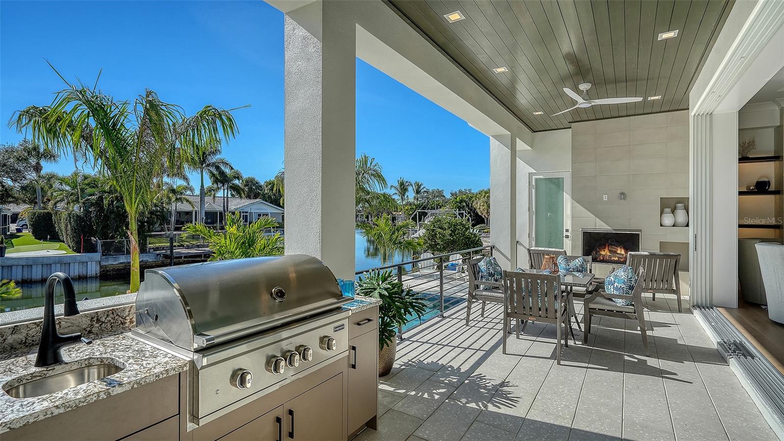 Image 66 of 92 For 558 Venice Lane