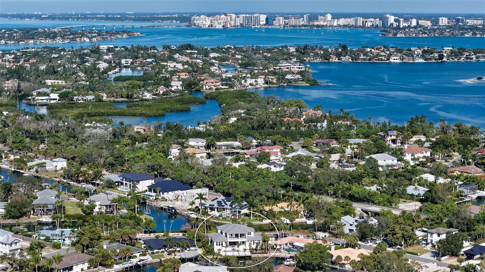 Image 87 of 92 For 558 Venice Lane