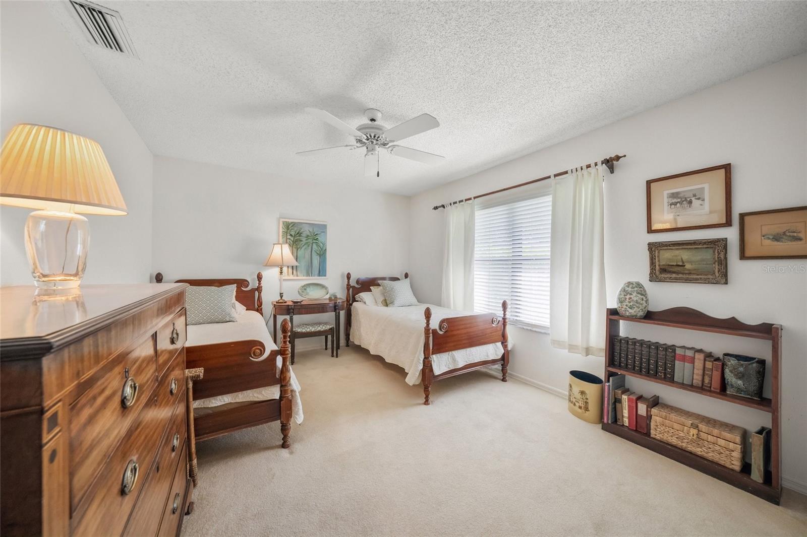 Image 33 of 55 For 7758 Silver Bell Drive