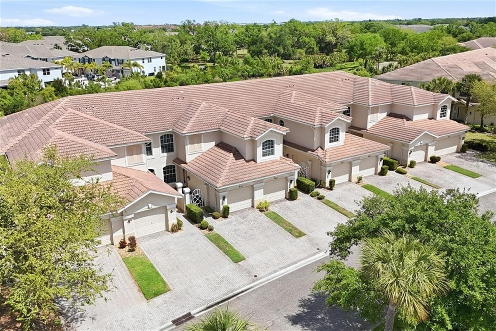 Image 4 of 93 For 4478 Streamside Court 1506