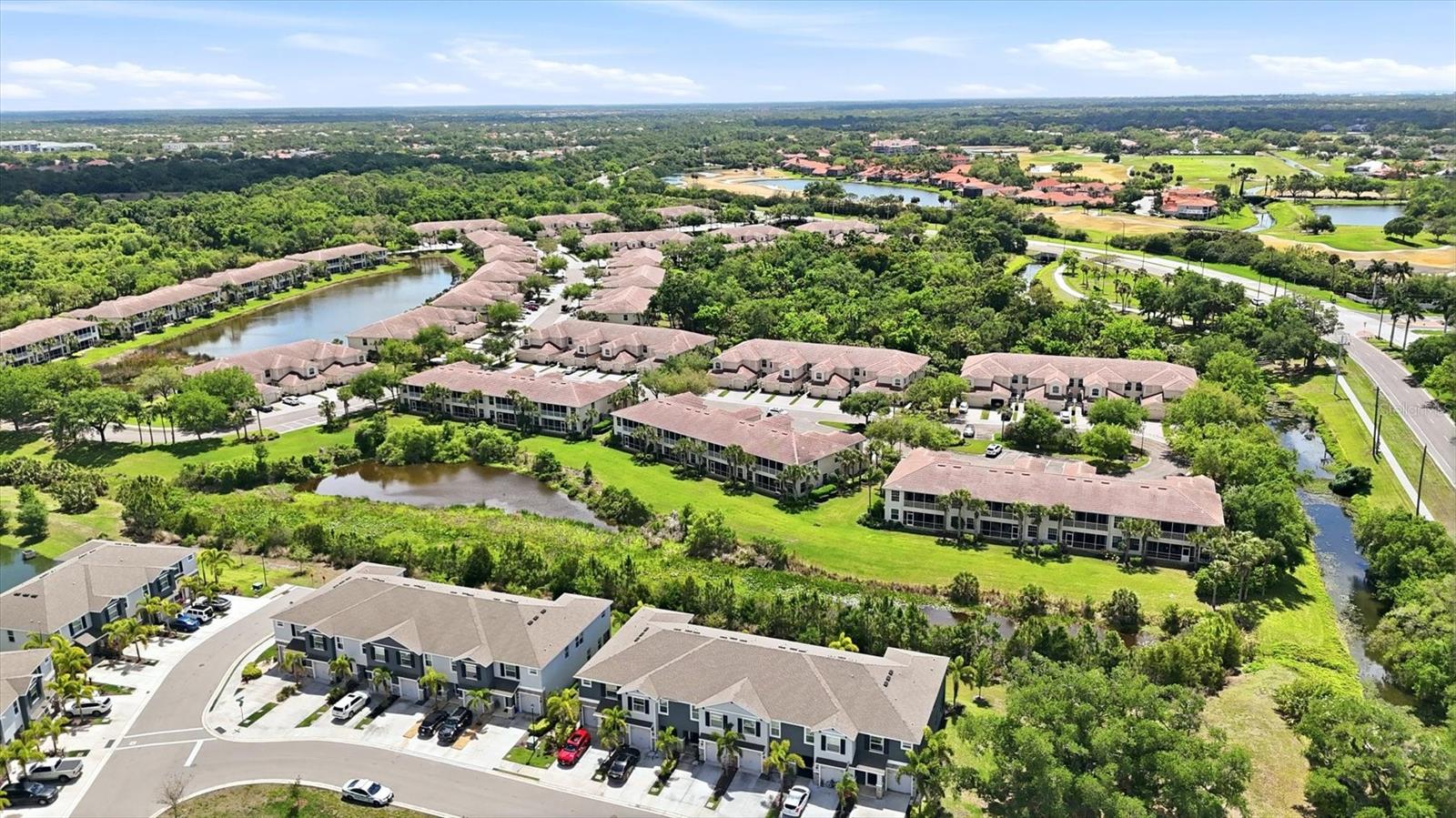 Image 49 of 93 For 4478 Streamside Court 1506