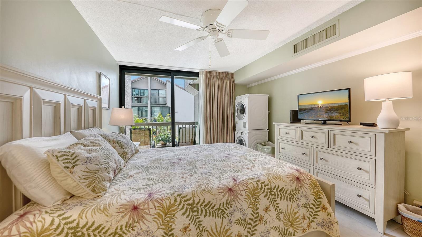 Image 19 of 62 For 218 Pass Key Road 218