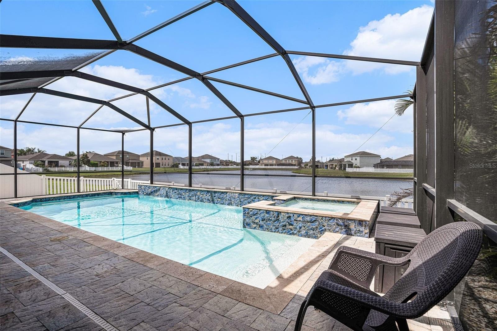 Image 18 of 25 For 914 Peregrine Hill Place