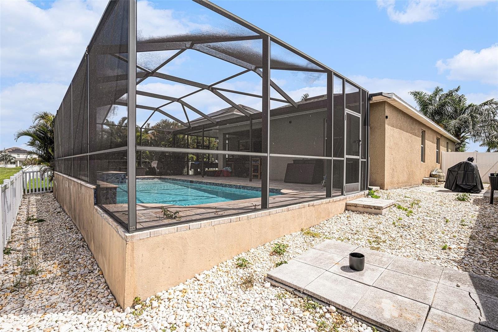 Image 20 of 25 For 914 Peregrine Hill Place