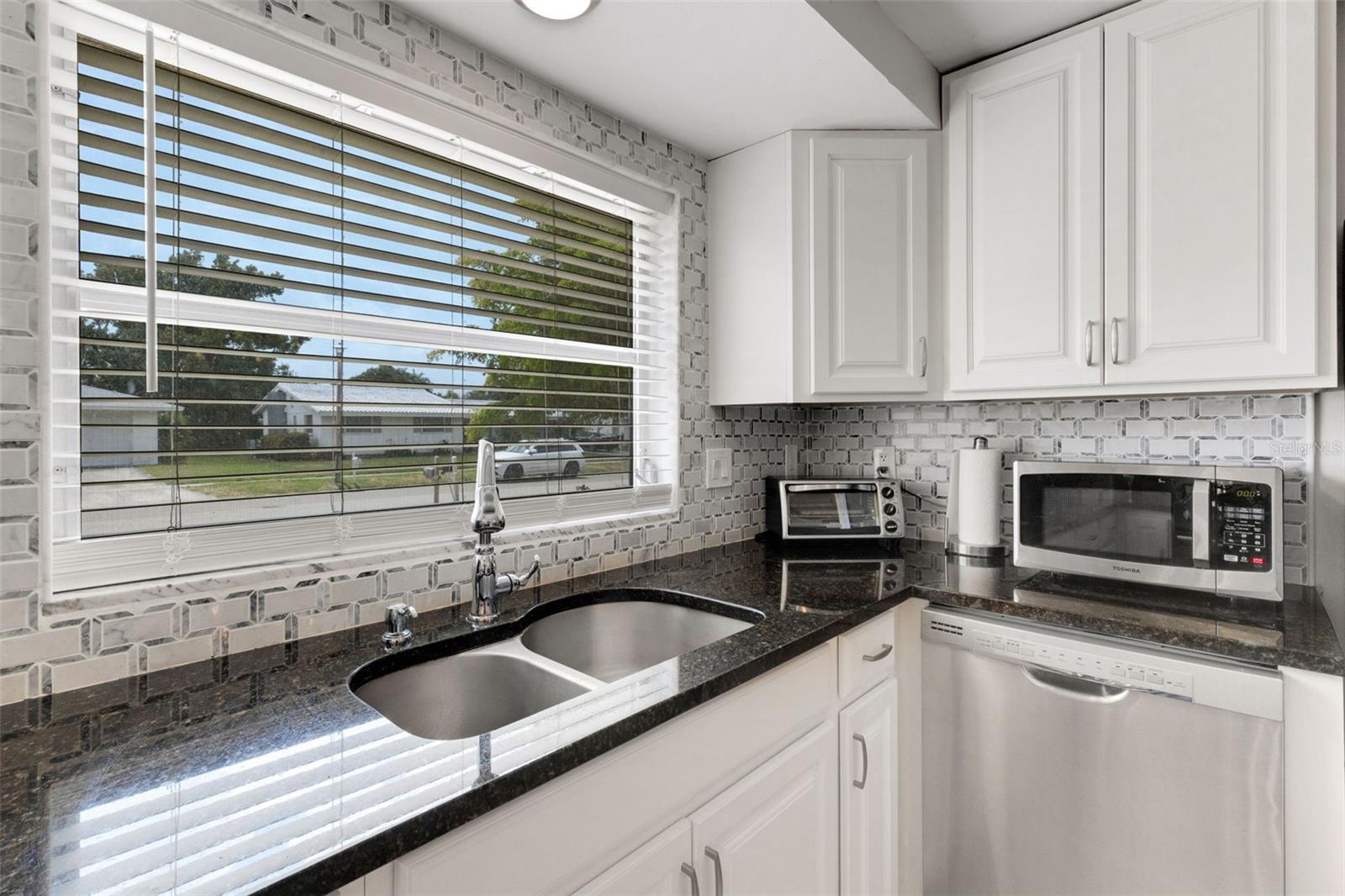 Image 6 of 28 For 3174 Regatta Circle