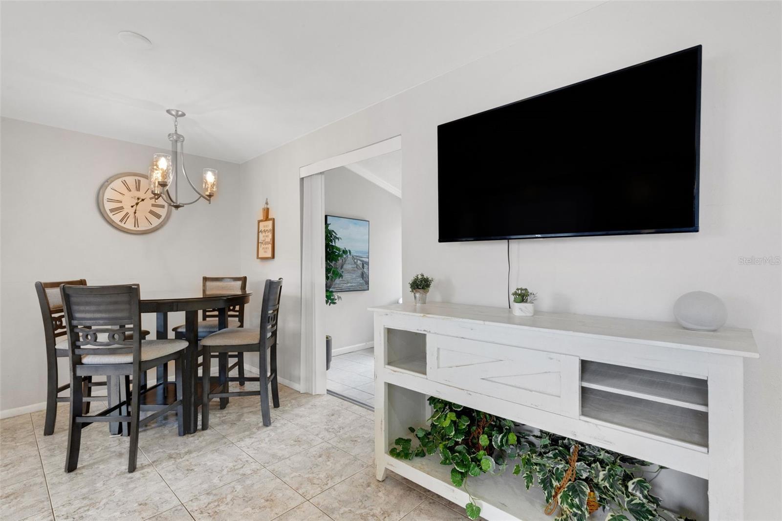 Image 9 of 28 For 3174 Regatta Circle