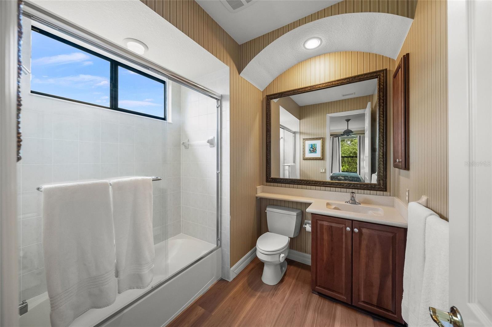 Image 31 of 59 For 4588 Tuscana Drive