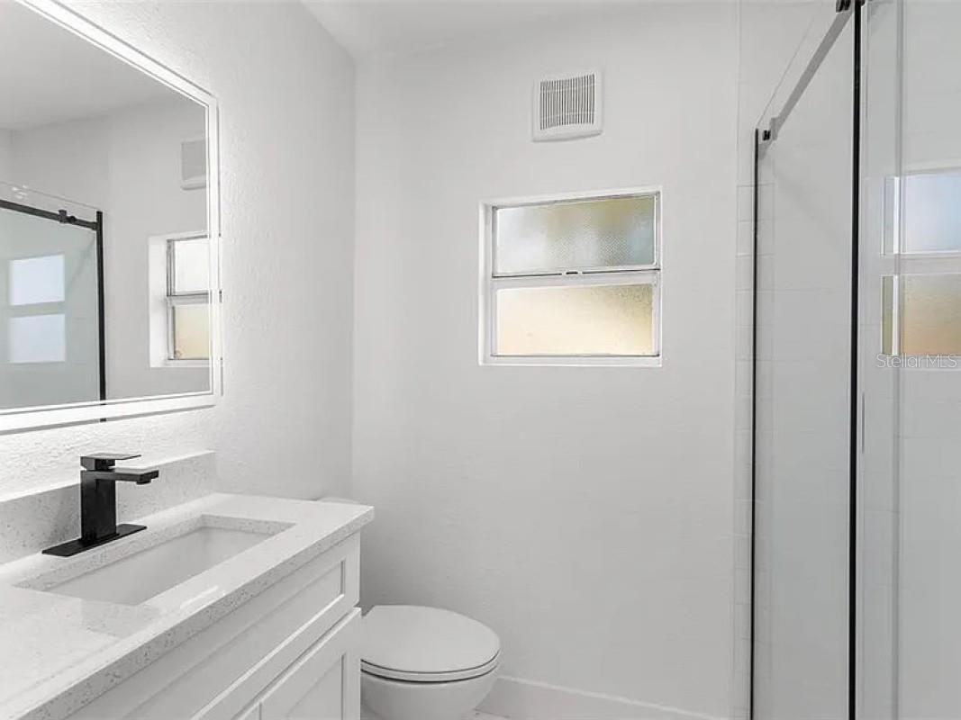 Image 19 of 26 For 4251 Tangerine Avenue