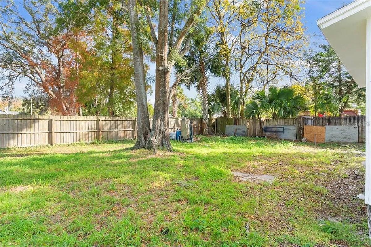 Image 6 of 26 For 4251 Tangerine Avenue