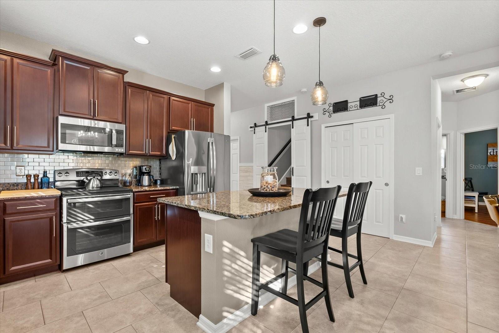 Image 11 of 47 For 8036 111th Terrace E