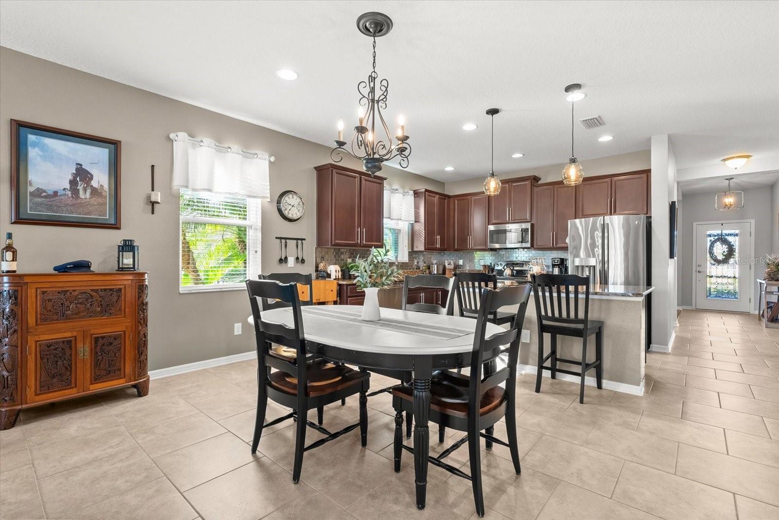 Image 18 of 47 For 8036 111th Terrace E