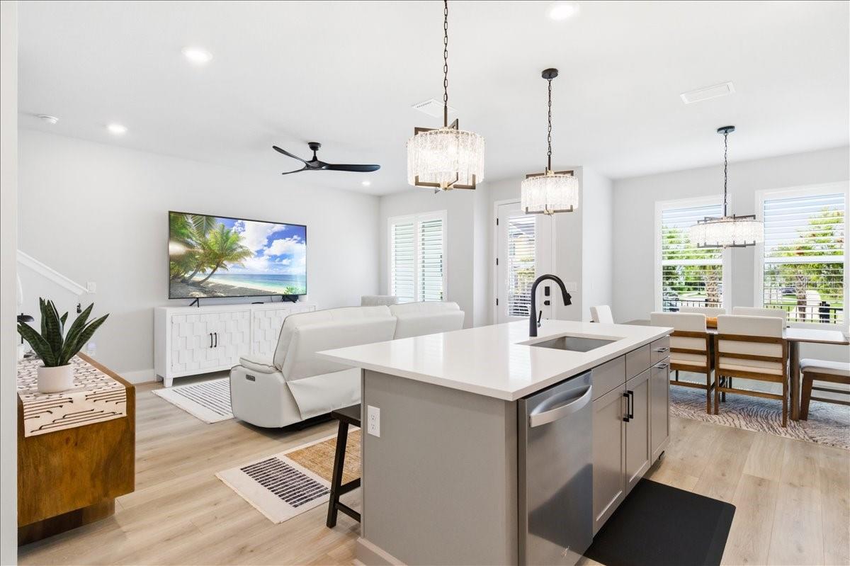 Image 17 of 60 For 1615 Springwell Lane