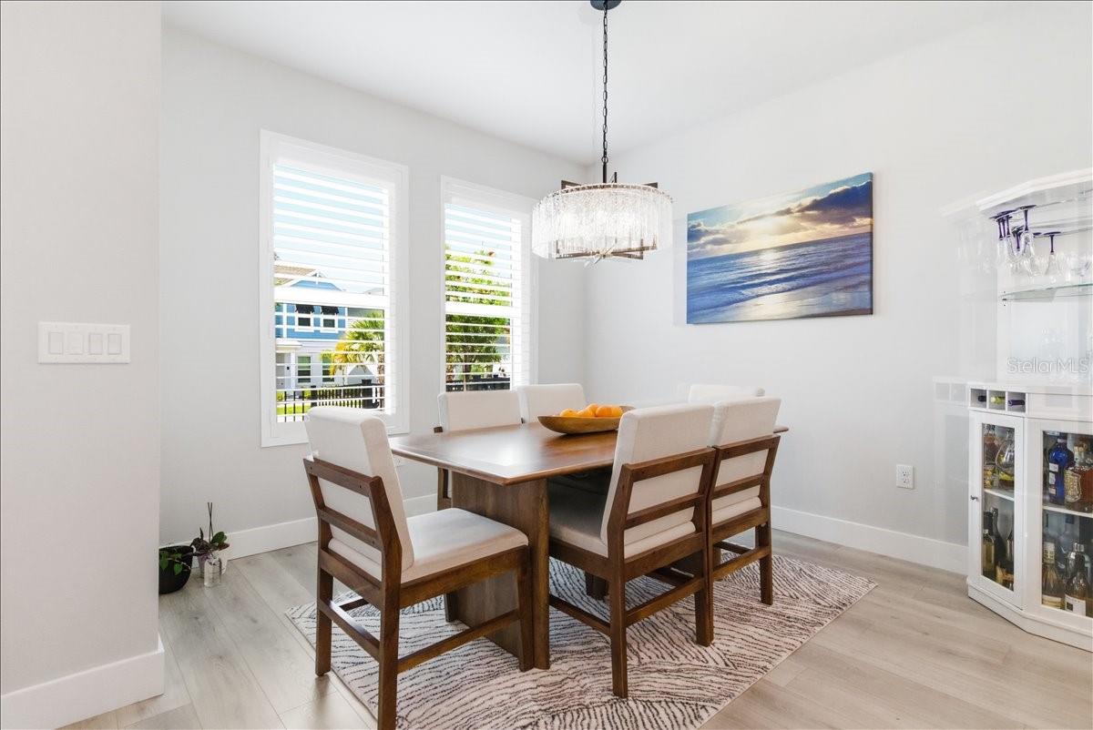 Image 18 of 60 For 1615 Springwell Lane