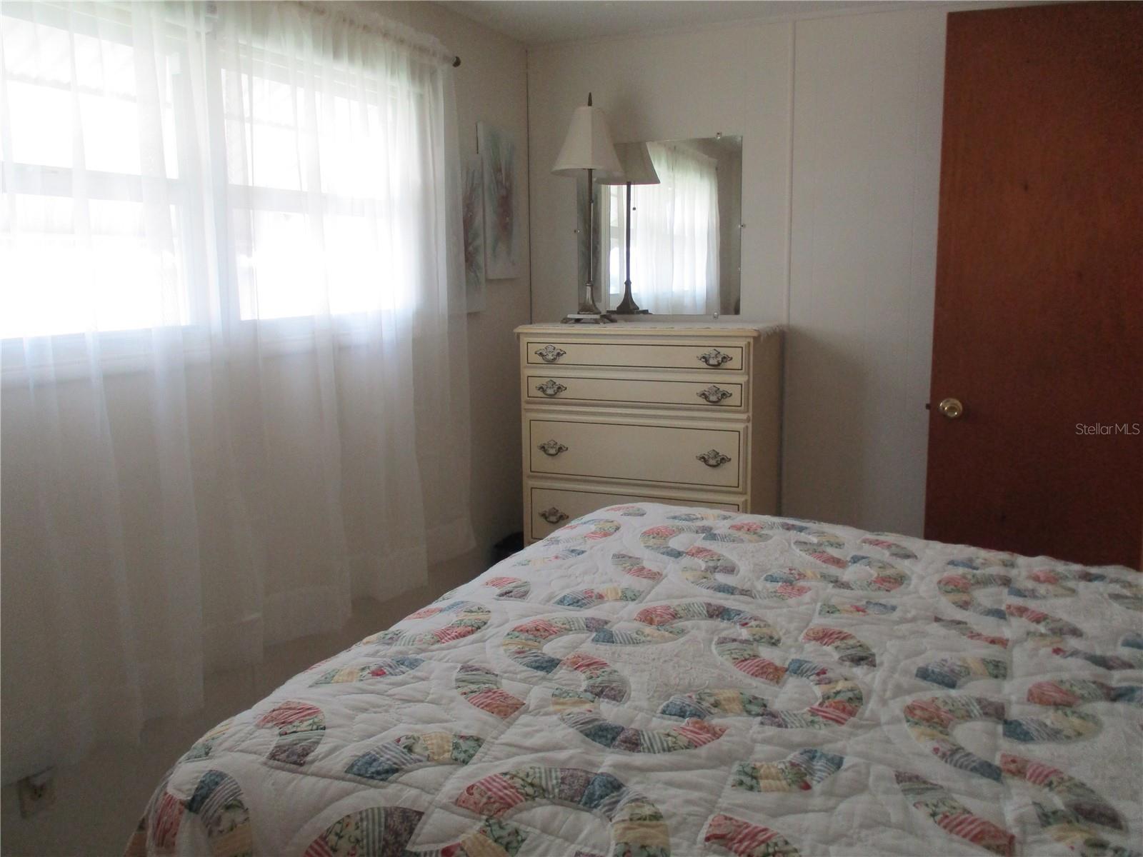 Image 18 of 30 For 5009 8th B Street E