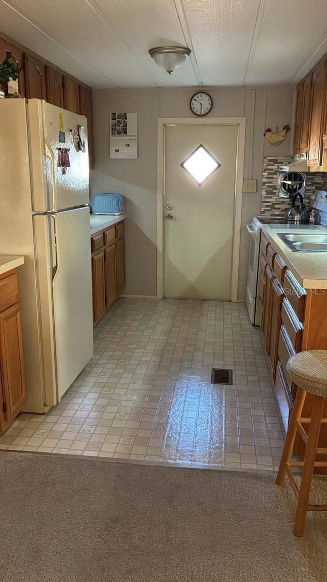 Image 6 of 30 For 5009 8th B Street E