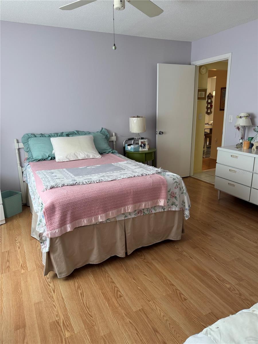 Image 10 of 19 For 1505 Lakeside Way 153