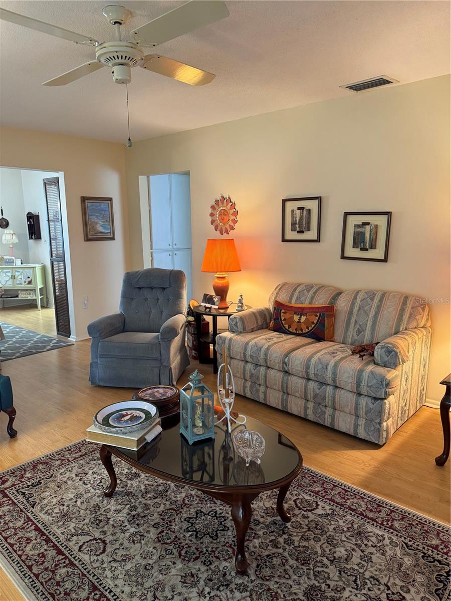 Image 6 of 19 For 1505 Lakeside Way 153