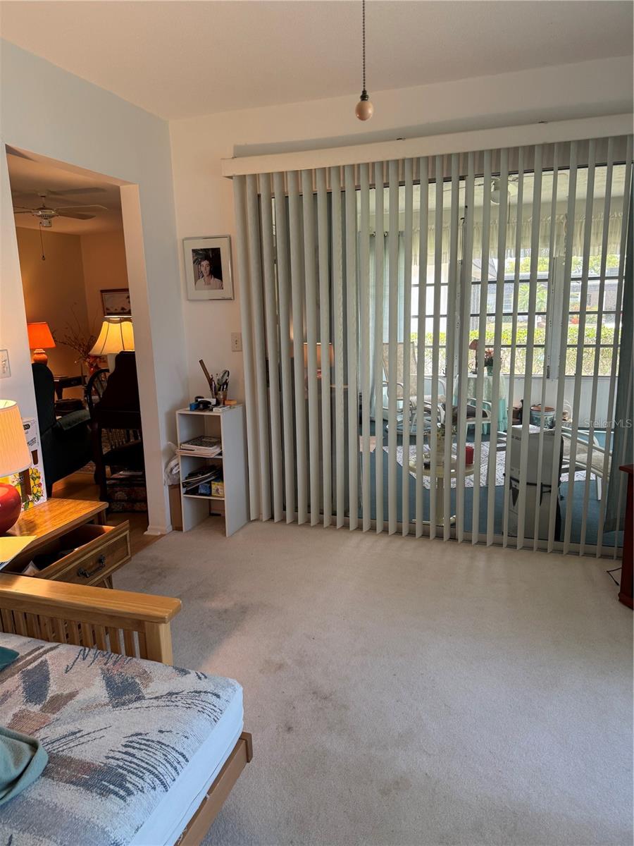 Image 9 of 19 For 1505 Lakeside Way 153