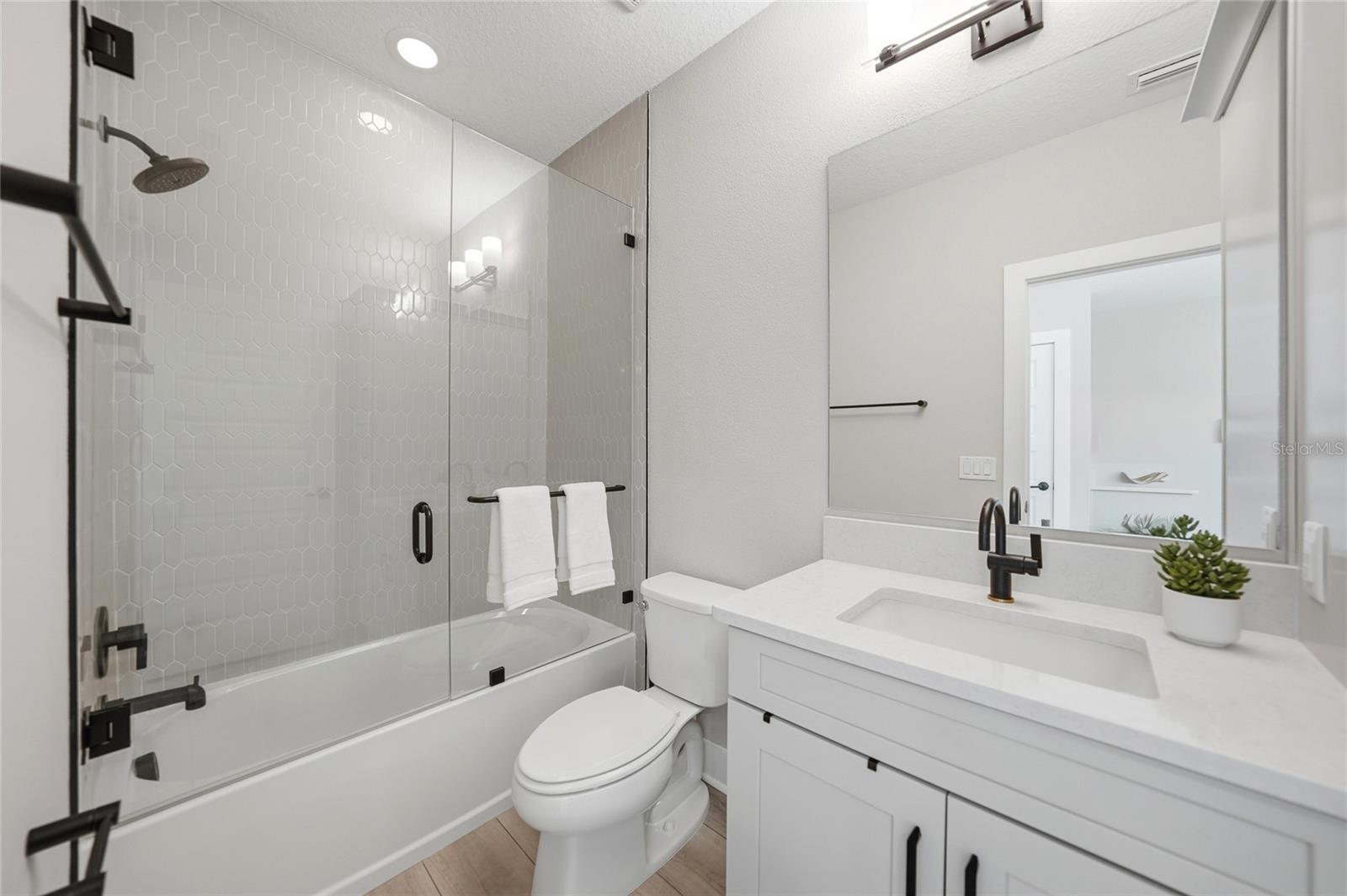 Image 37 of 52 For 11552 Gleaming Terrace