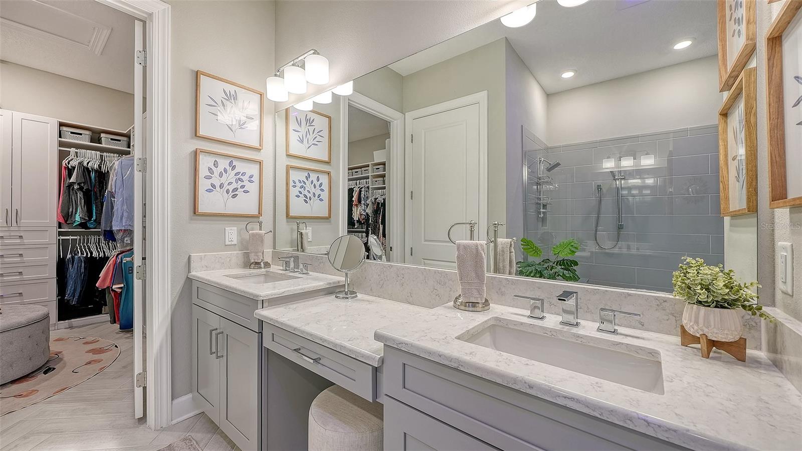 Image 24 of 72 For 6032 Grandview Hill Court