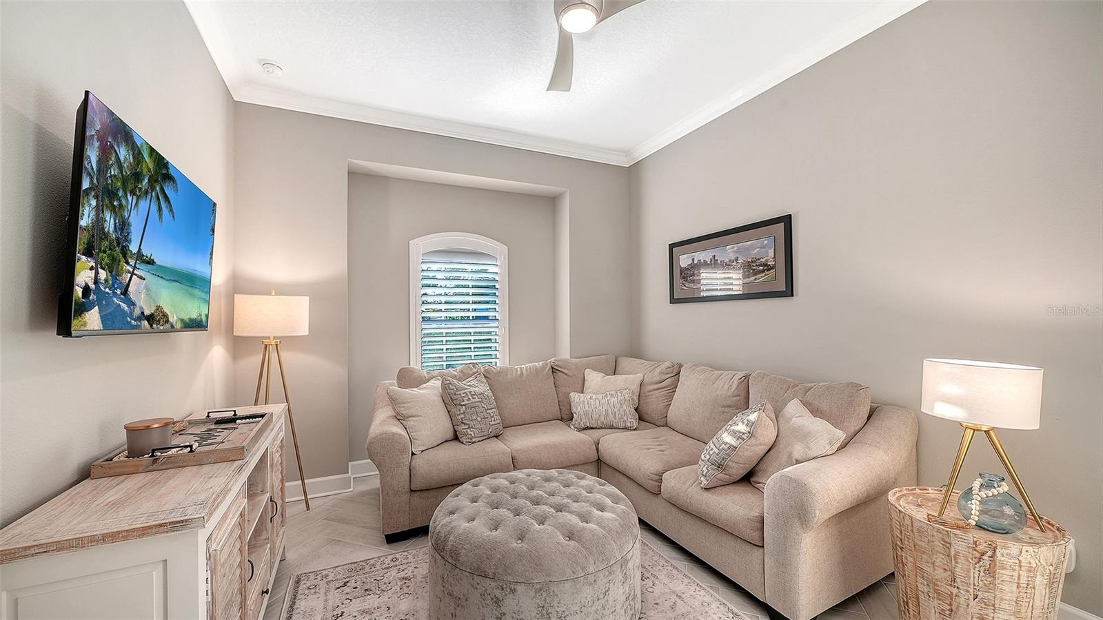 Image 29 of 72 For 6032 Grandview Hill Court