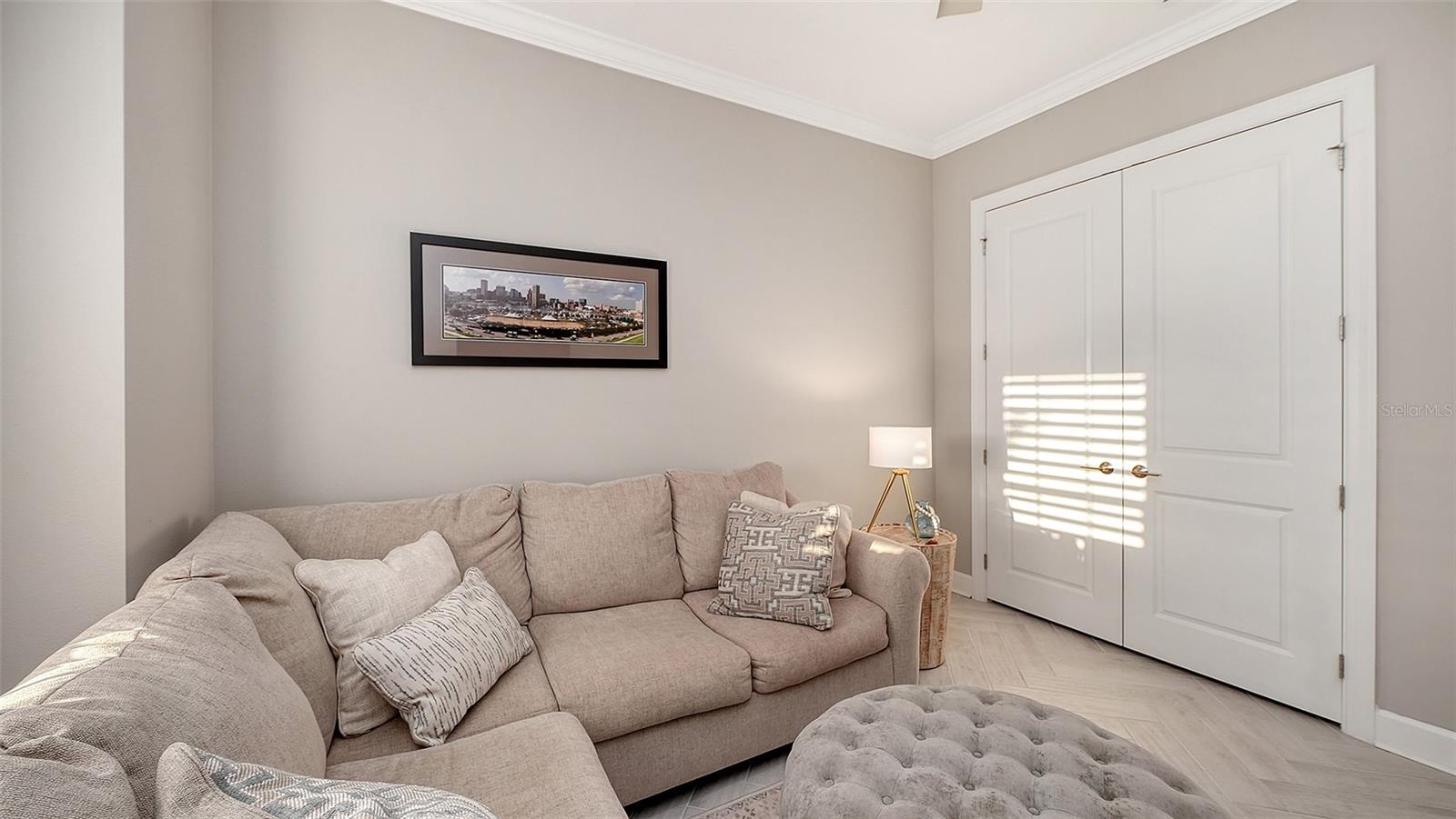 Image 30 of 72 For 6032 Grandview Hill Court