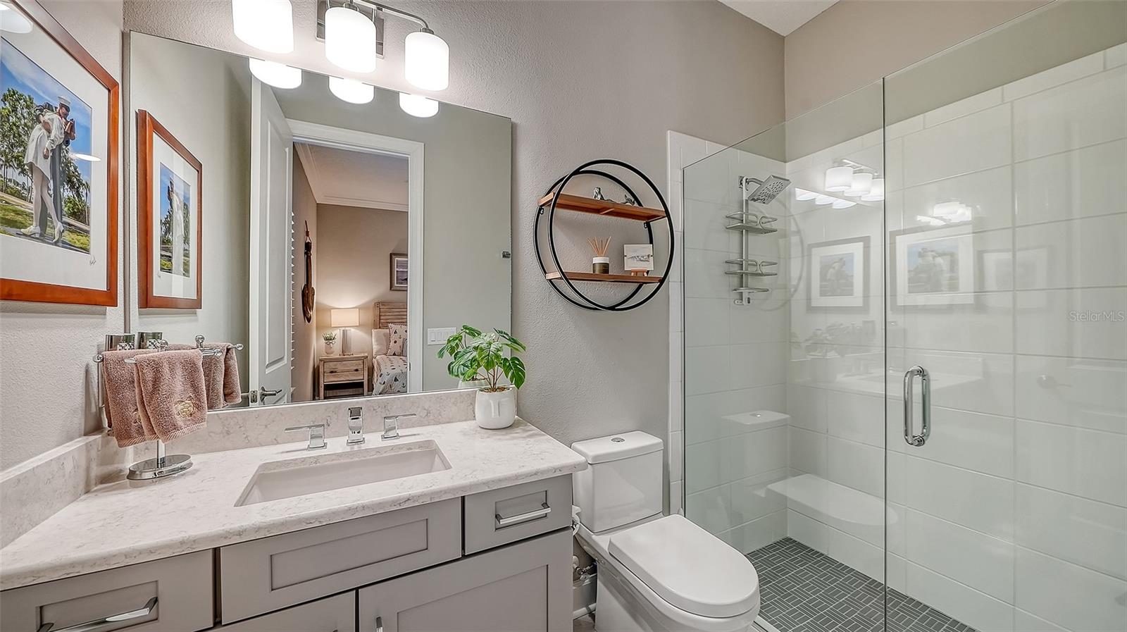 Image 34 of 72 For 6032 Grandview Hill Court