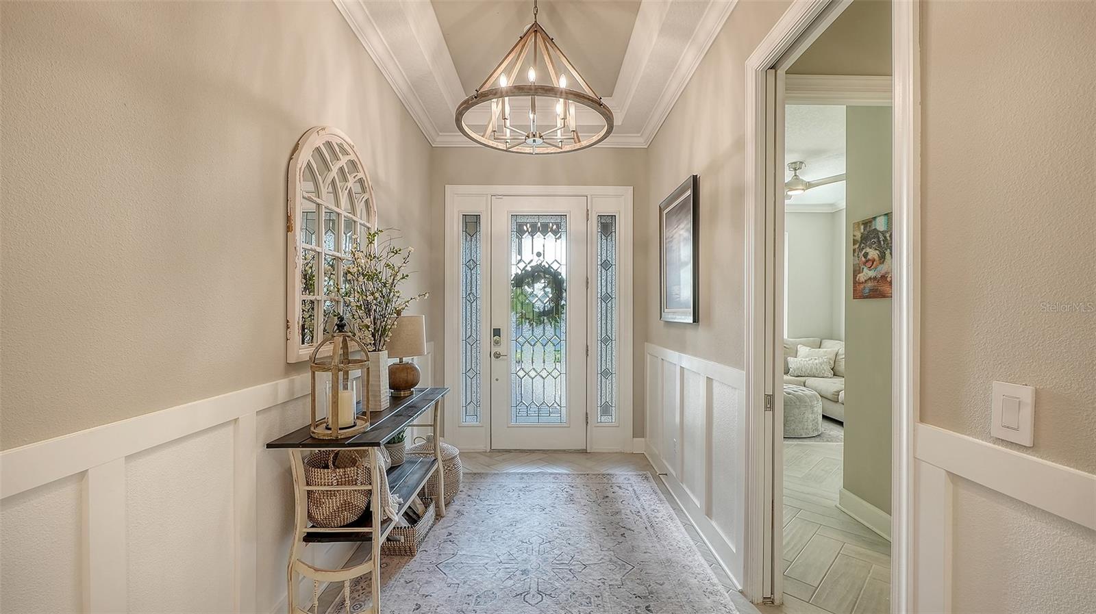 Image 4 of 72 For 6032 Grandview Hill Court