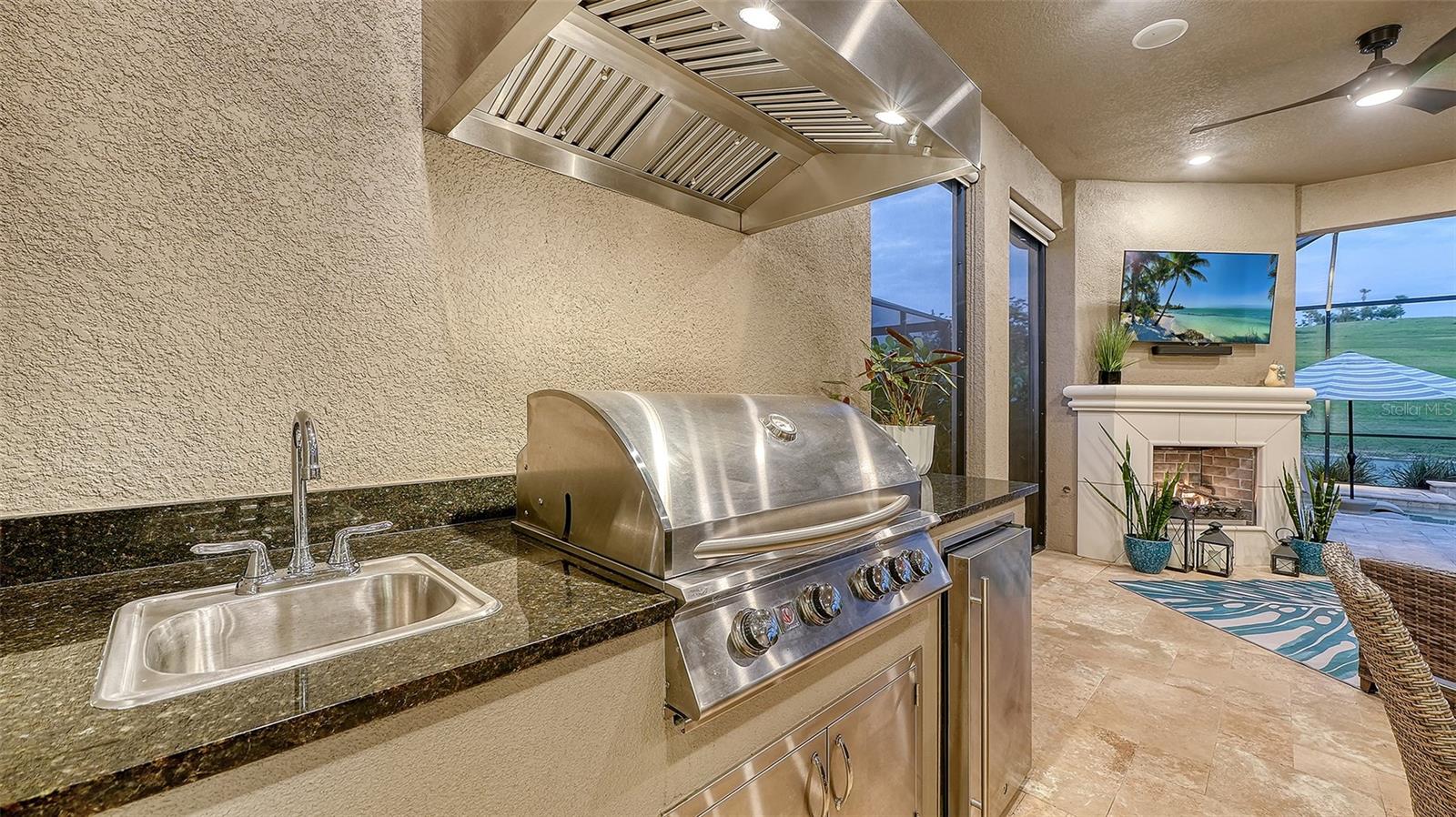 Image 40 of 72 For 6032 Grandview Hill Court