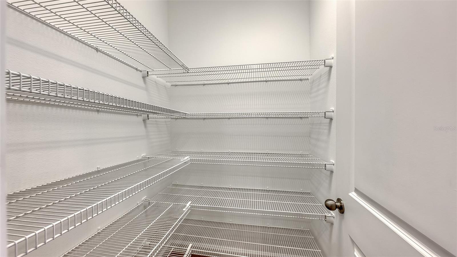 Image 11 of 51 For 11824 Meadowgate Place