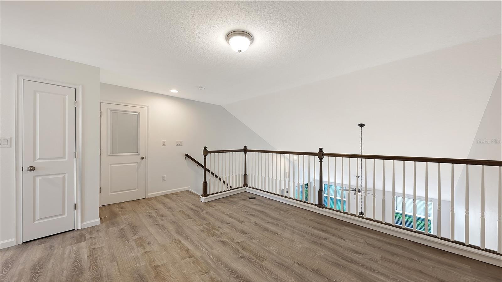 Image 19 of 51 For 11824 Meadowgate Place