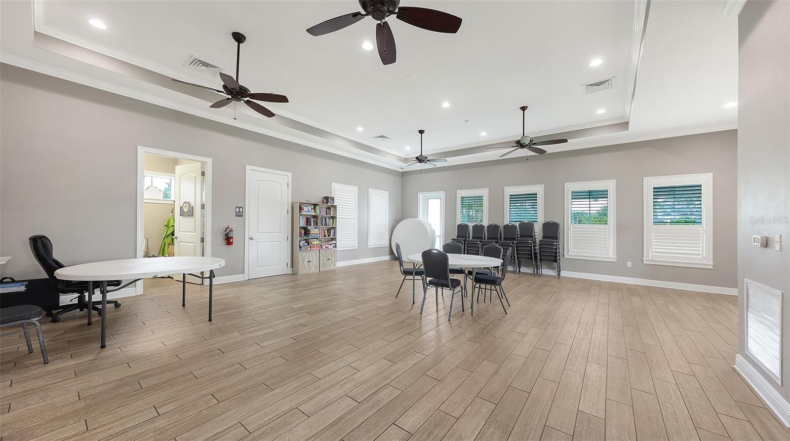 Image 48 of 51 For 11824 Meadowgate Place