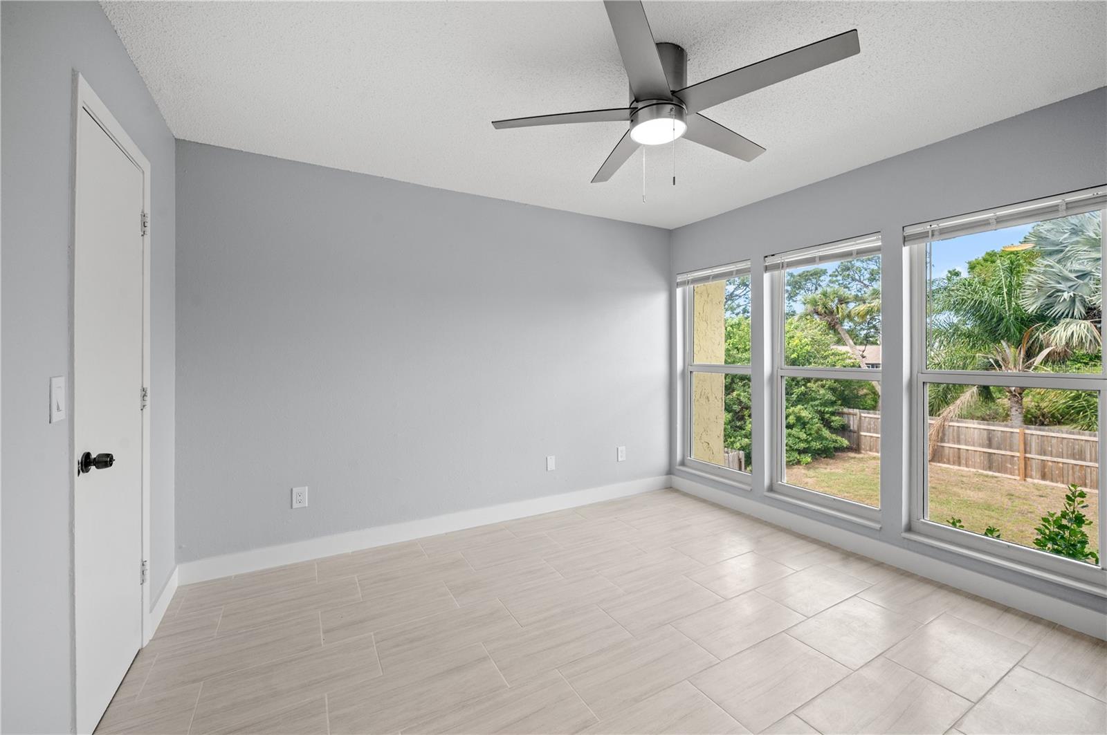 Image 11 of 31 For 3453 Clark Road 251