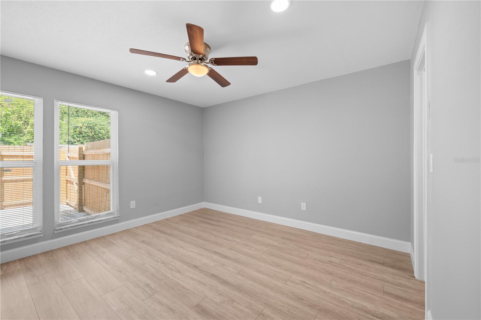 Image 13 of 28 For 3411 Clark Road 112