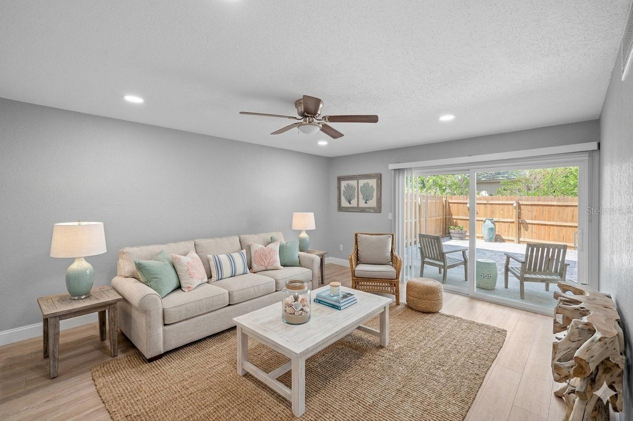 Image 20 of 28 For 3411 Clark Road 112