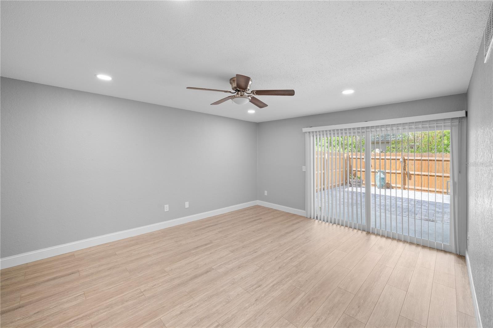 Image 8 of 28 For 3411 Clark Road 112