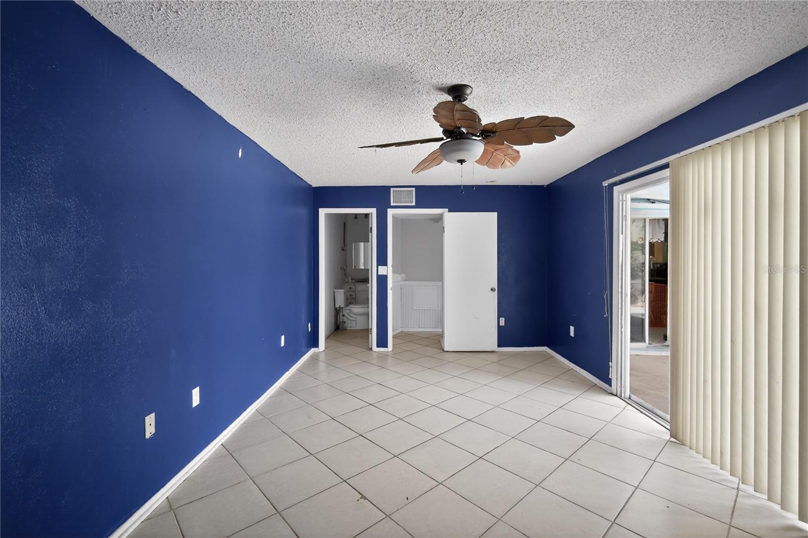 Image 13 of 33 For 8200 Hixton Drive