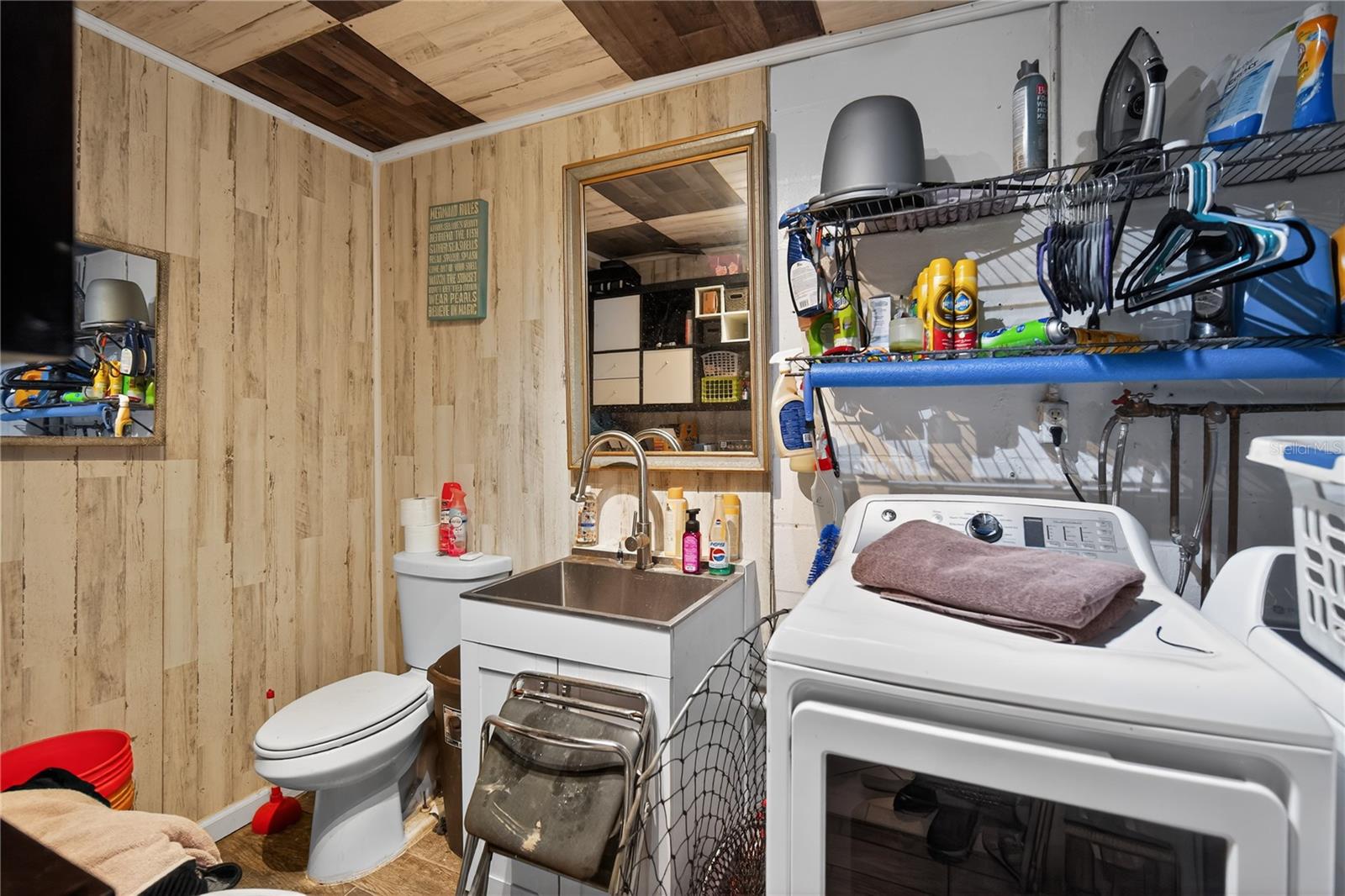 Image 18 of 33 For 8200 Hixton Drive